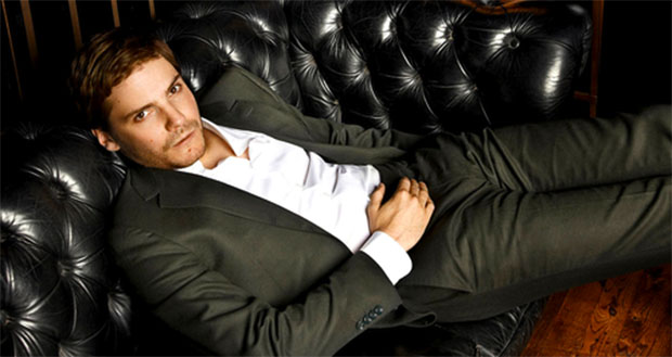 Emma Thompson és Daniel Bürhl a magányos Berlinben