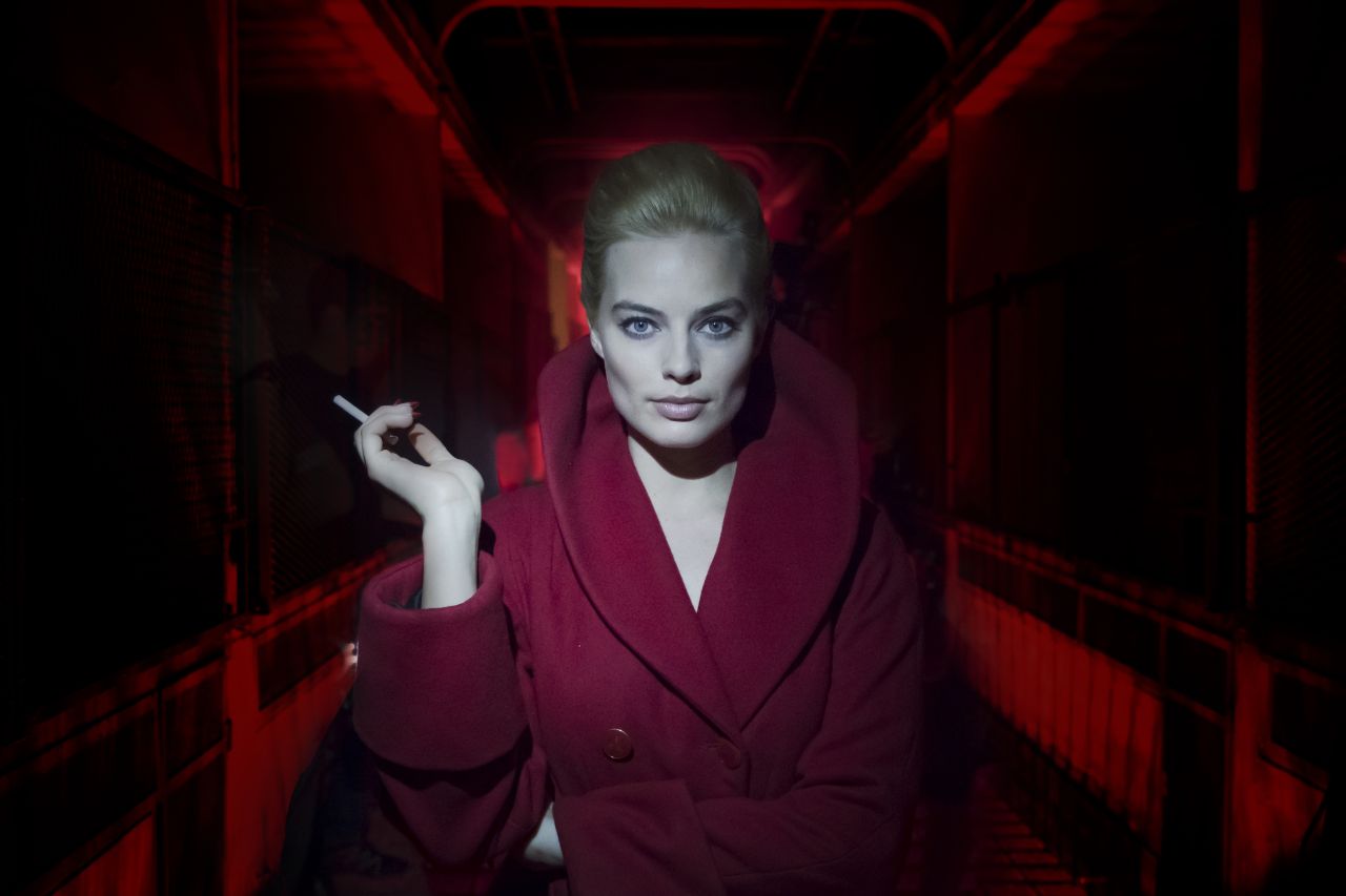 margot-robbie-a-terminal-elso-hivatalos-kepen