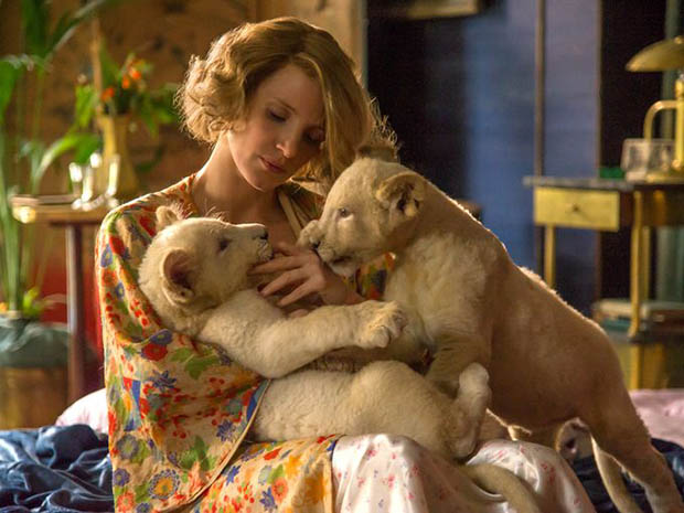 the-zookeepers-wife-still-4